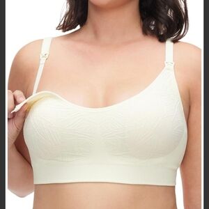 Hofish Seamless, Wire Free Cream Nursing Bra With Back Extender Size Medium